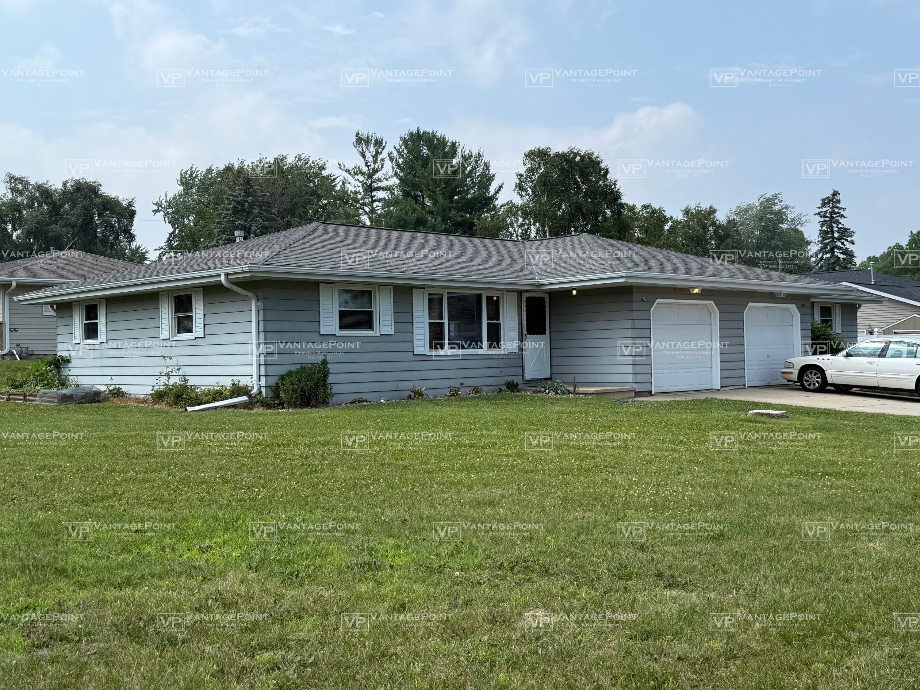 827 Glenpark Drive