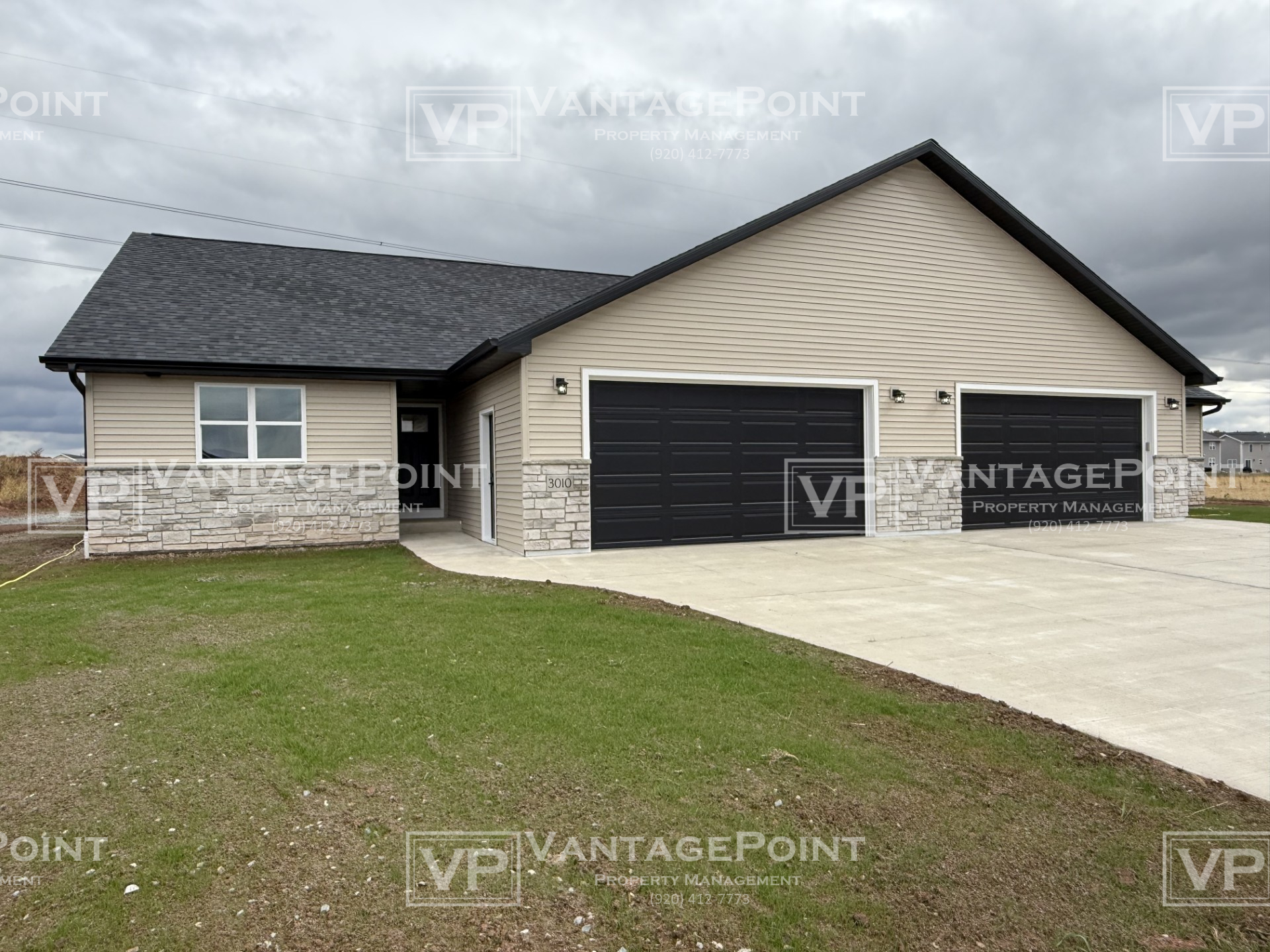 3010 Woodward Way