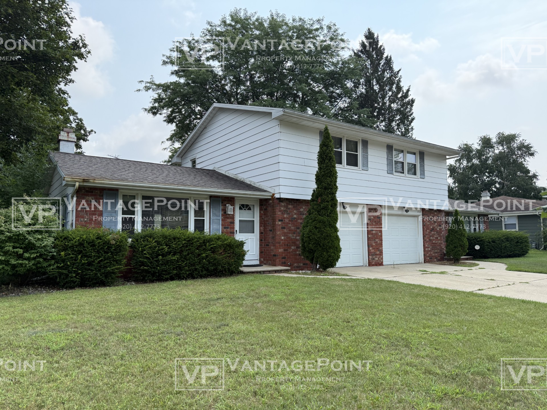 1711 Edgehill Drive
