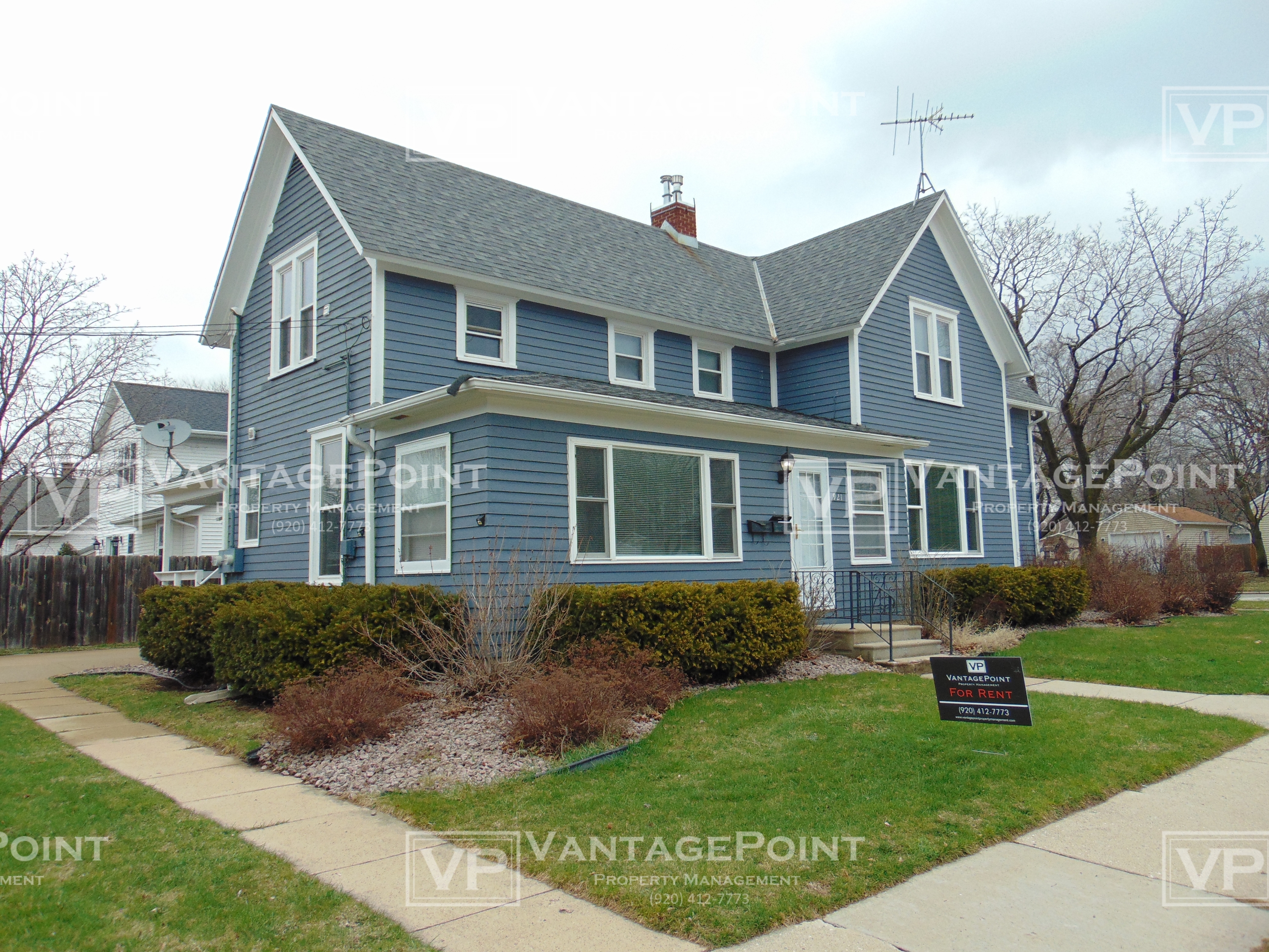 921 Chicago Street - Lower