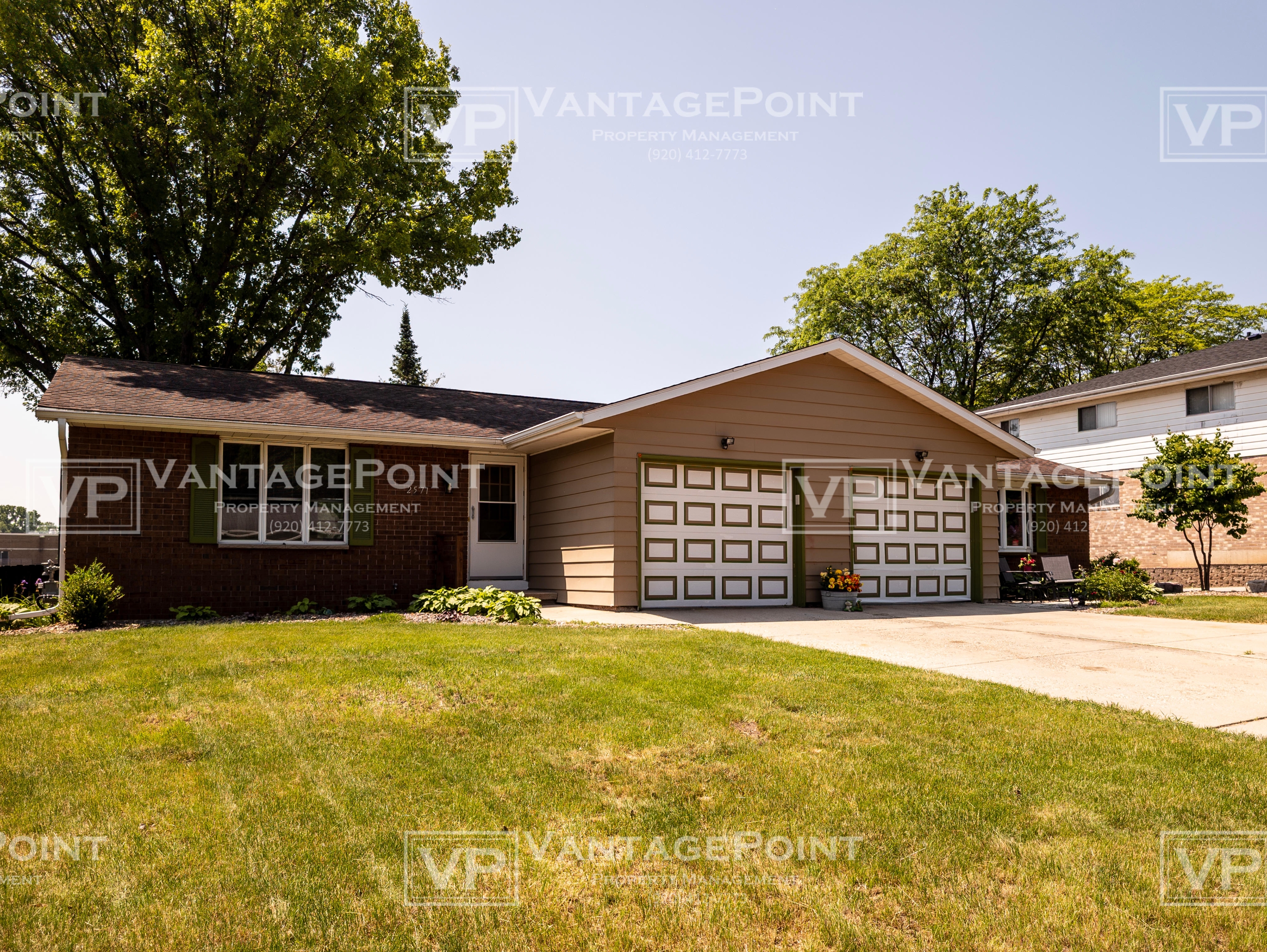 2571 Trojan Drive