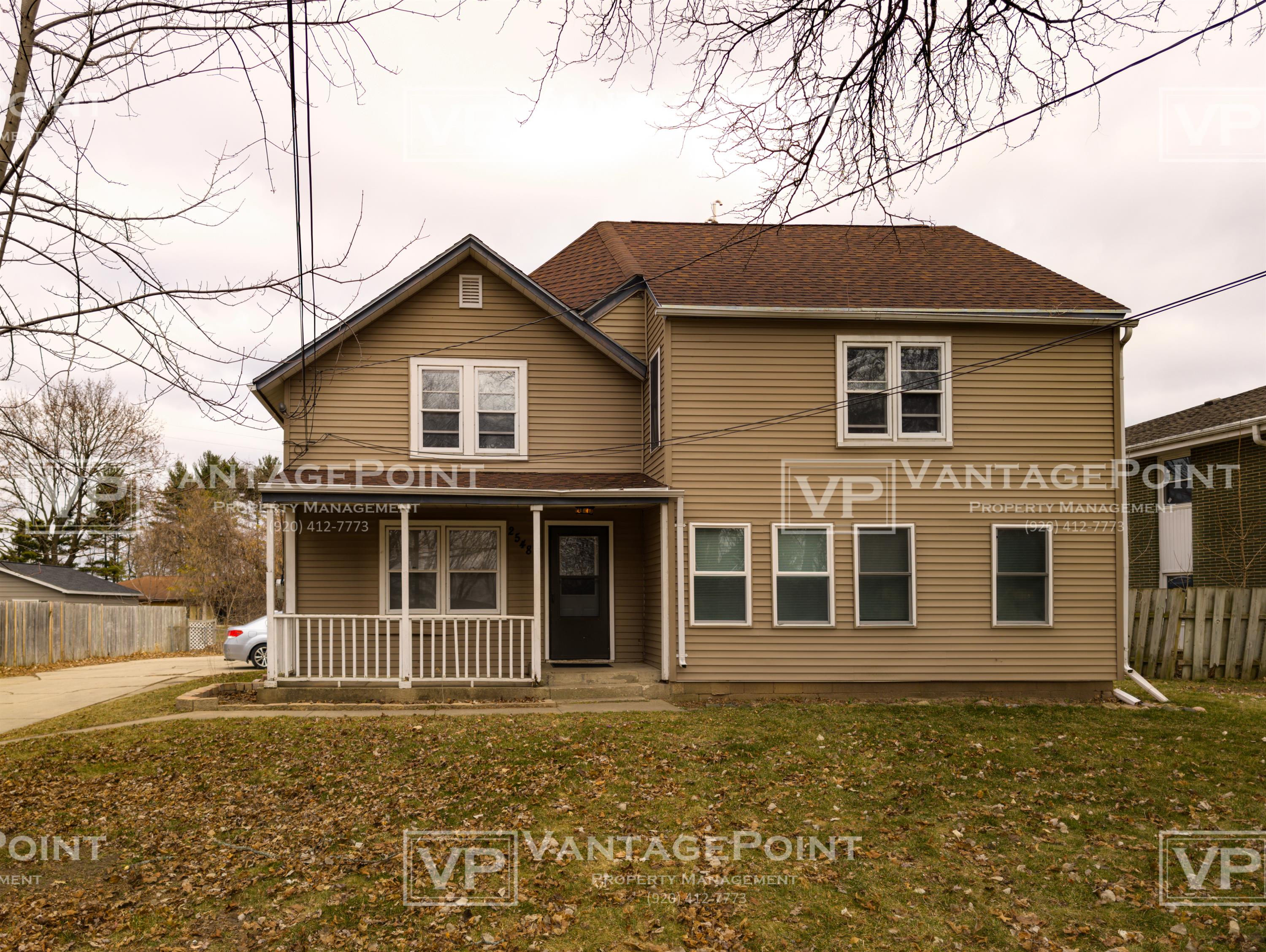 2548 Shawano Avenue - Lower